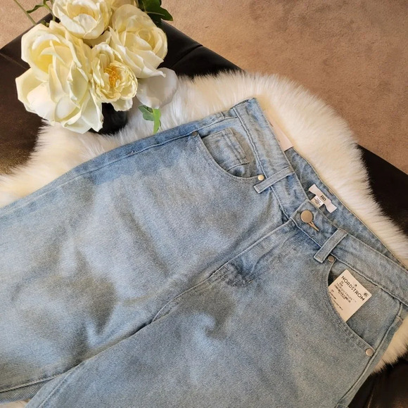 BP Nordstrom  Slashed Mom Jean - Picture 8 of 11